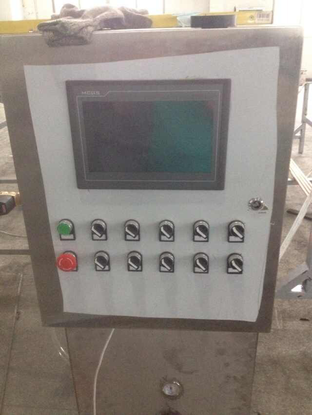 氣動鋼管水壓機2